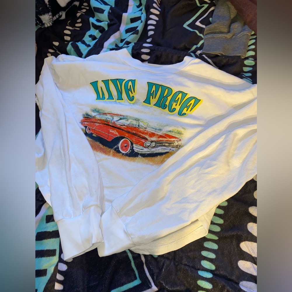 Long Sleave Graphic Tee